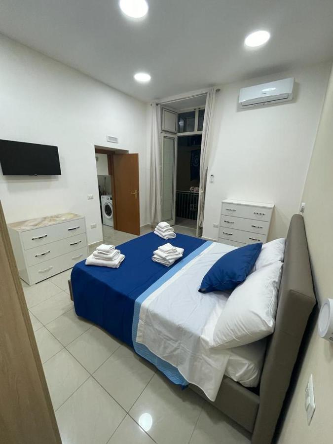 Donna Carme' Apartment Naples Exterior photo